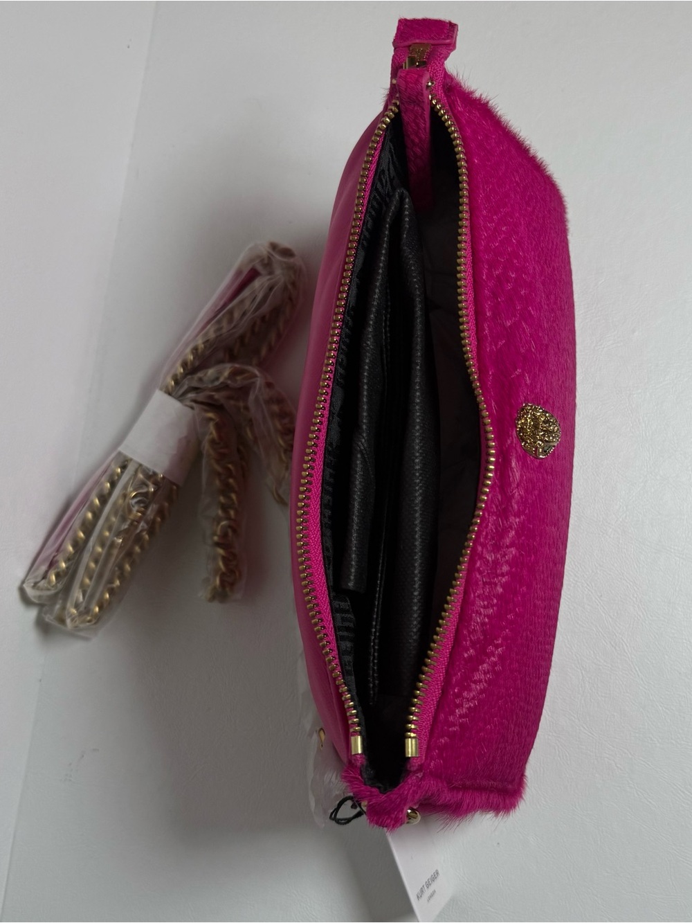 Kurt Geiger The Kew Pink Crossbody Bag - Picture 3 of 7